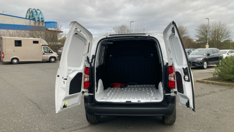 Vauxhall Combo Cargo E-L1 2300 100kW Prime 50kWh H1 Van Auto
